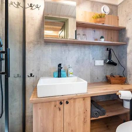 Tiny House Ingo John 'shadow' Sandstedt