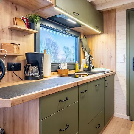 Tiny House Ingo John 'shadow' Сasa de vacaciones *