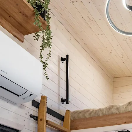 Tiny House Ingo John 'shadow' Сasa de vacaciones *