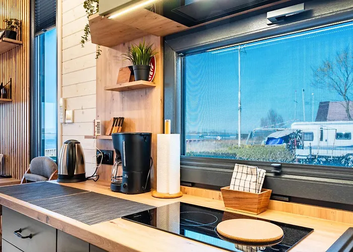 Tiny House Ingo John 'shadow' *