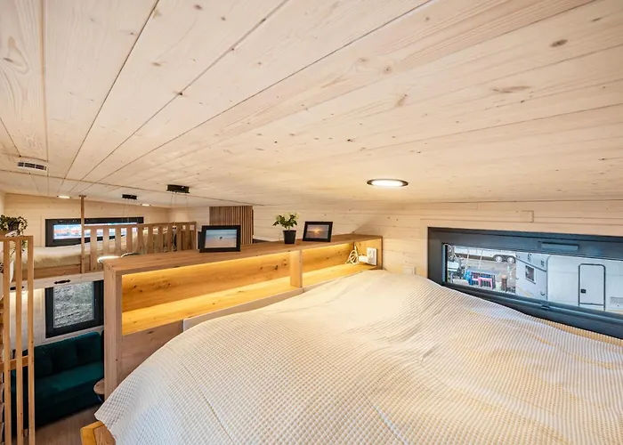 Tiny House Ingo John 'shadow'